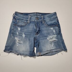American Eagle Super Super Stretch Midi Shorts Size 4